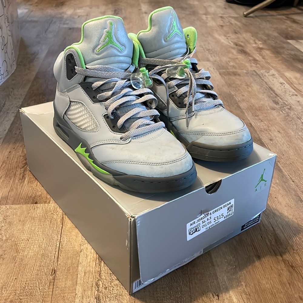 Air Jordan 5 retro Green Bean size 8.5